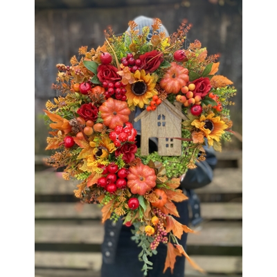 Jesenný veniec s domčekom