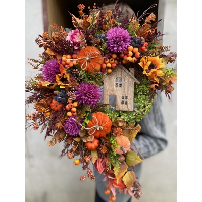 Jesenný veniec s domčekom