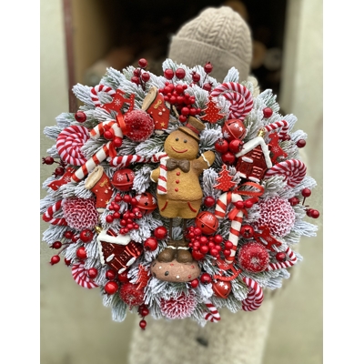 Zimný veniec s medovníčkom