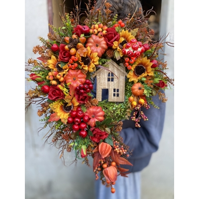 Jesenný veniec s domčekom