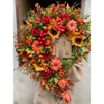Jesenný veniec s domčekom