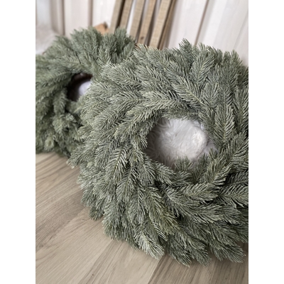 Veniec poprášený 45cm