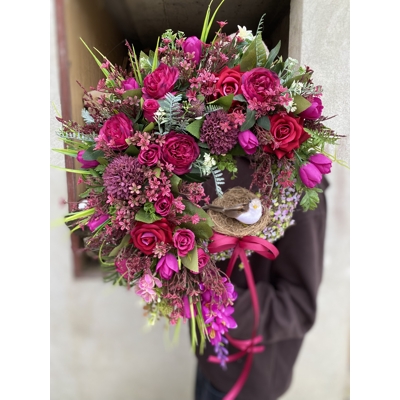 Celoročný veniec cyklamén